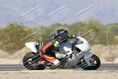 media/Dec-04-2025-Racers Edge (Thu) [[5ebc9f124d]]/3-B Group/5-Session 2 Turn 2 inside Speed Pans/